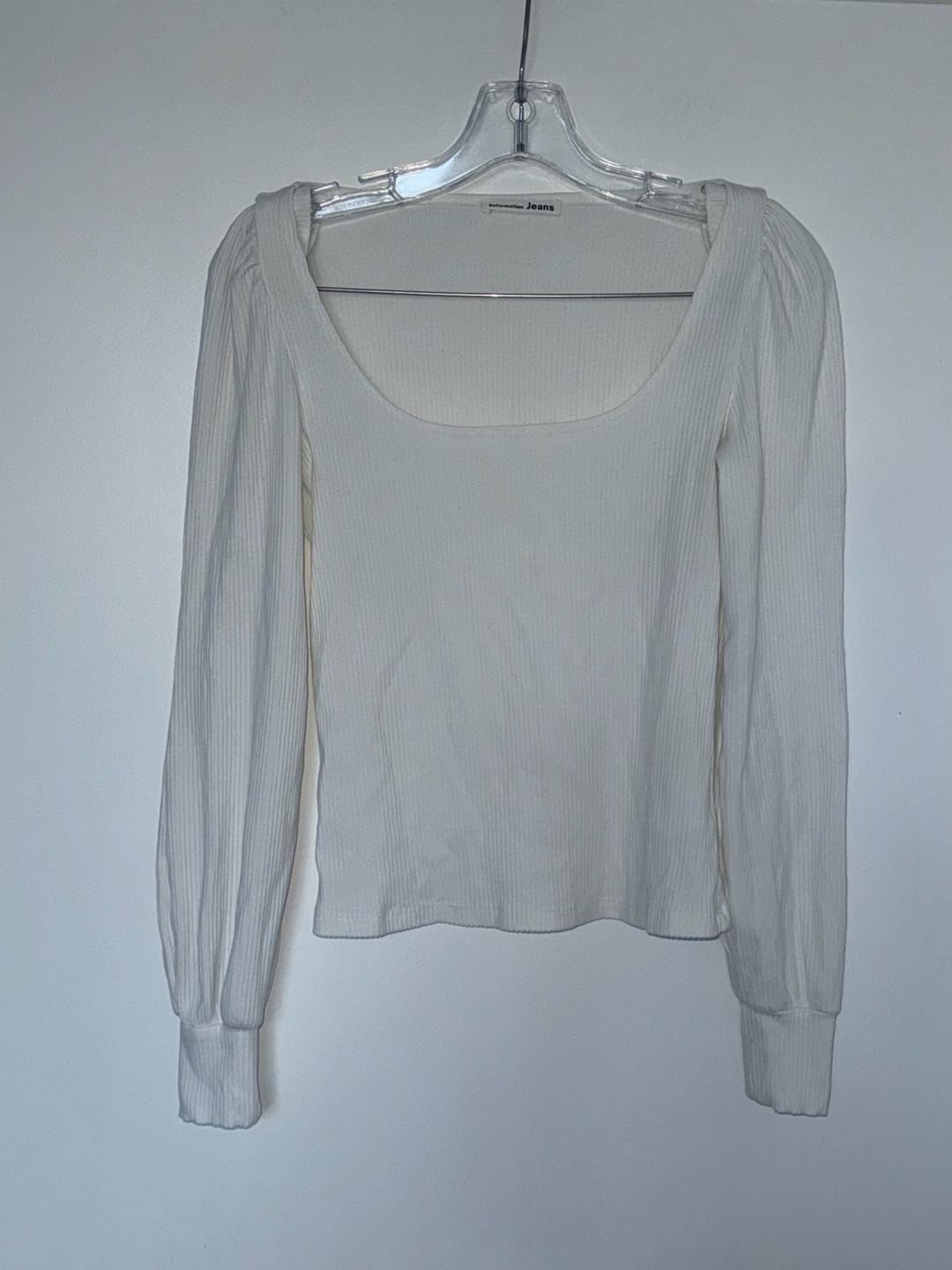 Reformation Jeans Medium White Ribbed Puff Sleeve Scoop Neck Top